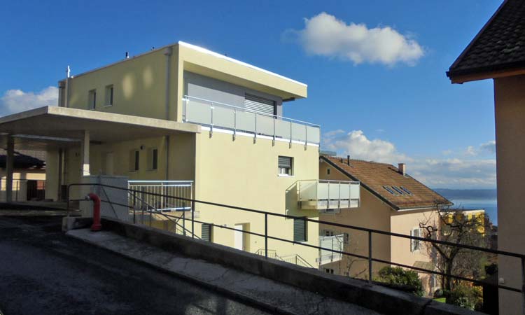 Photo d'une maison individuelle moderne